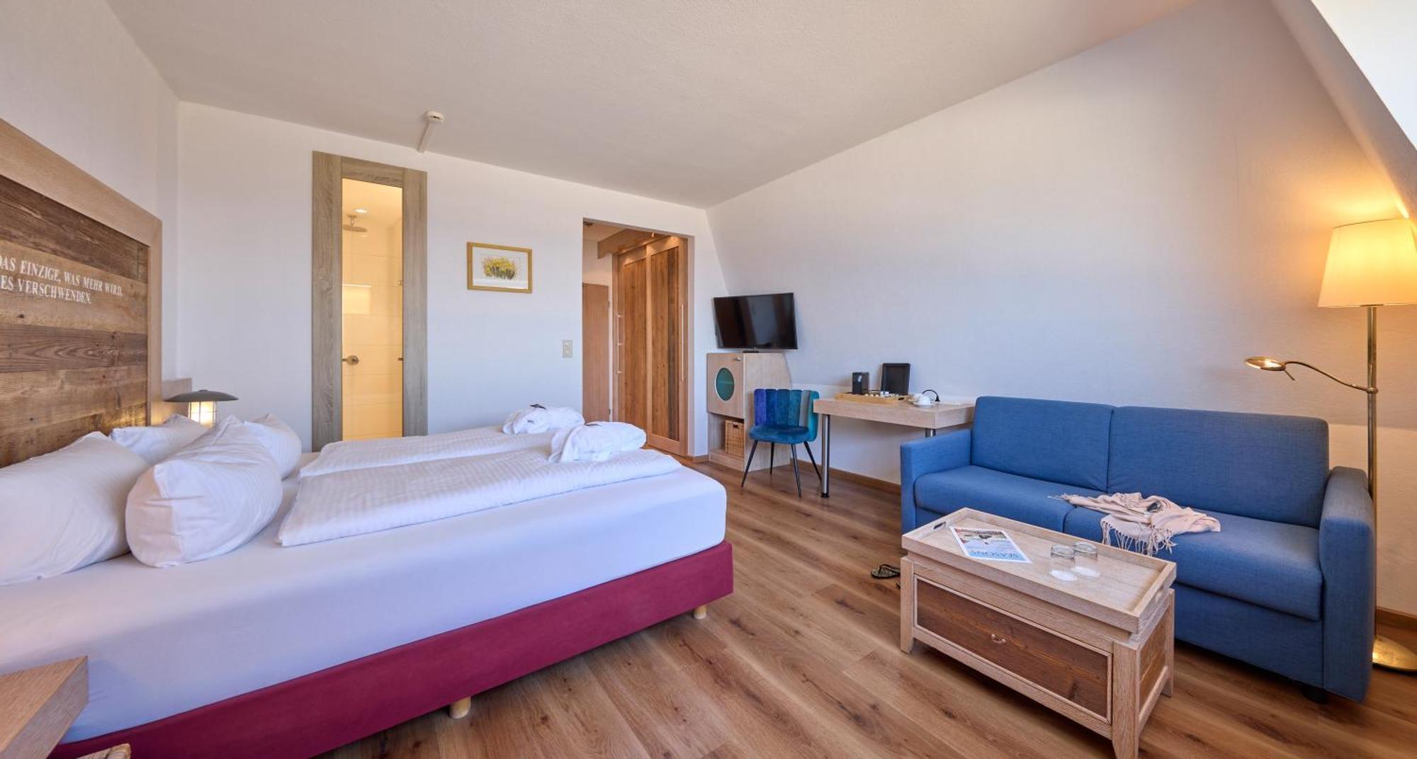 Strandhotel Vierjahreszeiten Hotel 4*